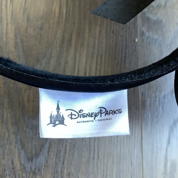 DISNEY PARKS MINNIE MOUSE Ears Headband - Picture 3 of 4